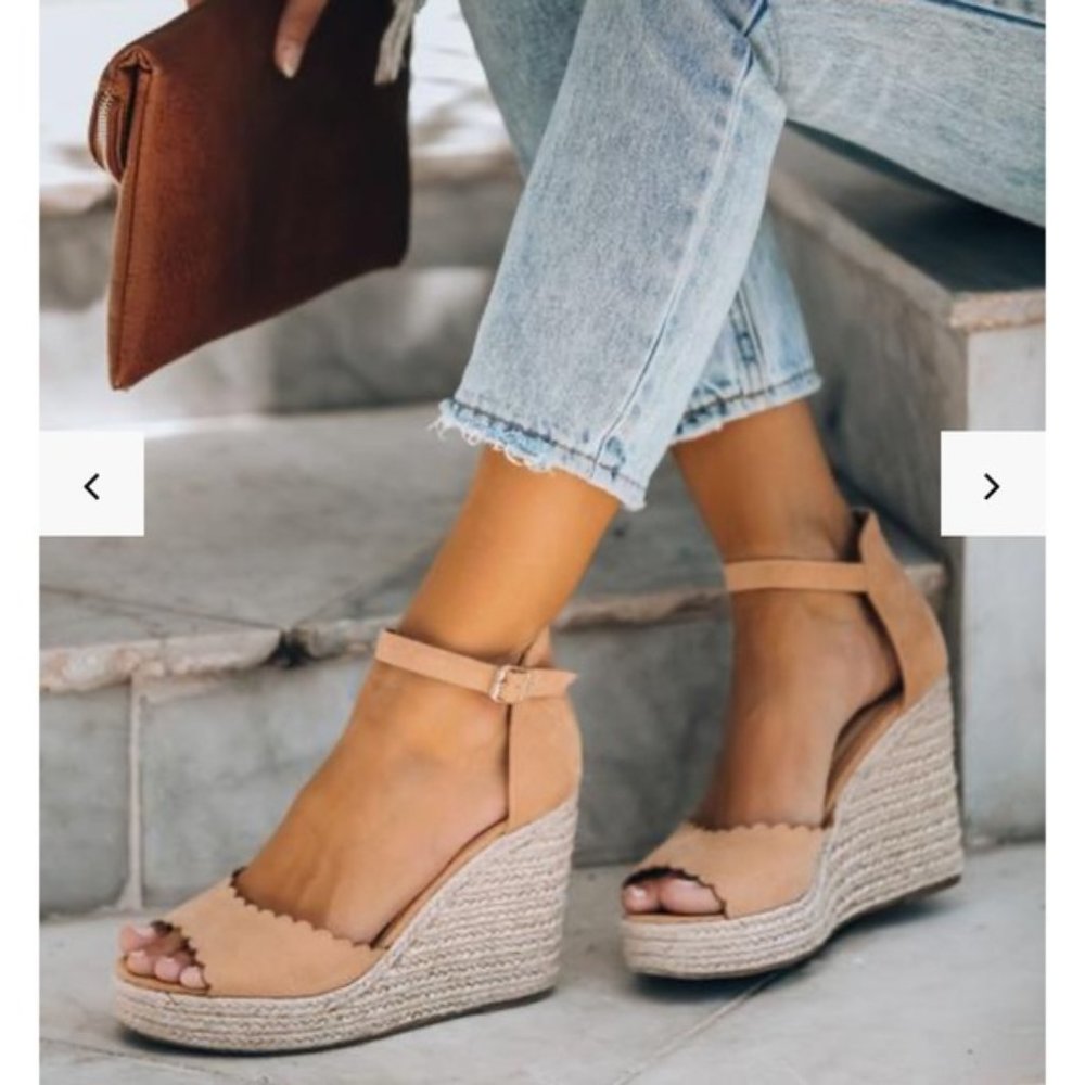Suri Scalloped Espadrille Wedge
